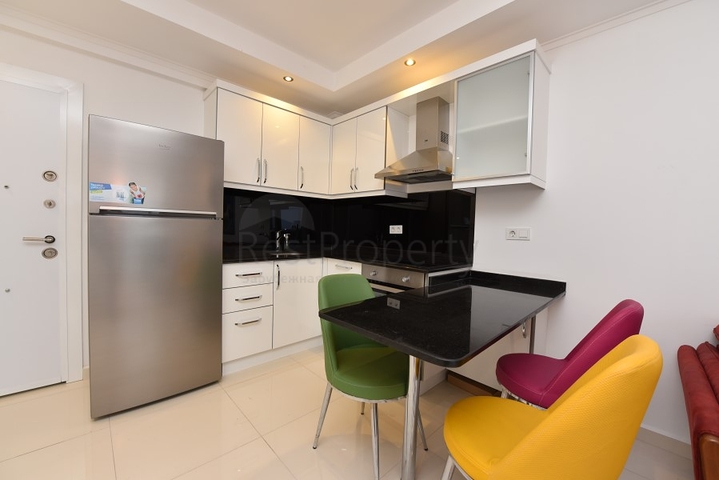 قريبة من شاطئ كليوباترا -شقة انيقة -تصميم 1+1 - في مركز الانيا 