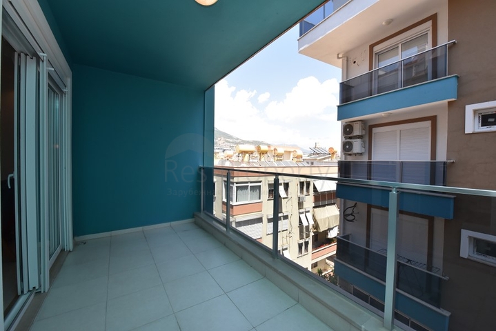 قريبة من شاطئ كليوباترا -شقة انيقة -تصميم 1+1 - في مركز الانيا 