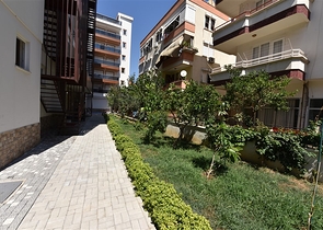 قريبة من شاطئ كليوباترا -شقة انيقة -تصميم 1+1 - في مركز الانيا 