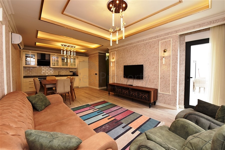 اطلالة بحر -شقة 2 غرفة وصالة -ضمن مجمع بخدمات 5 نجوم -في مركز الانيا 