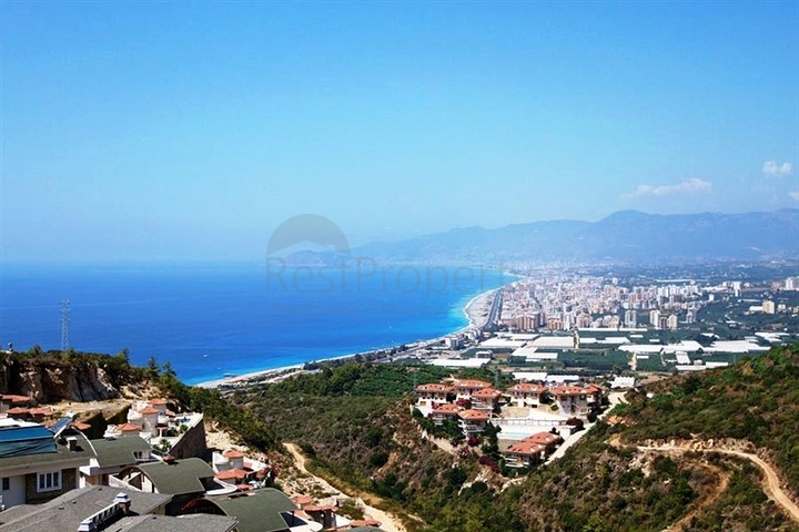 فيلا ضخمة للبيع في كاركي جاك / الانيا 