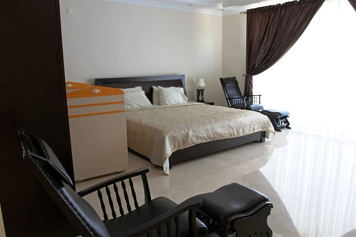 فيلا ضخمة للبيع في كاركي جاك / الانيا 