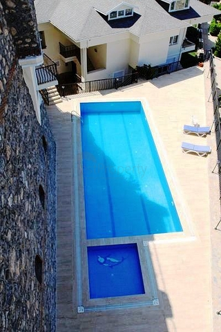 فيلا ضخمة للبيع في كاركي جاك / الانيا 