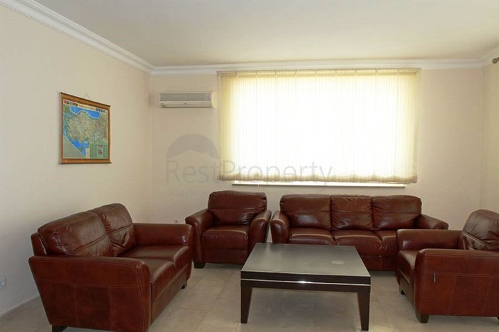 فيلا ضخمة للبيع في كاركي جاك / الانيا 