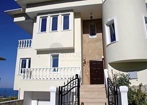 فيلا ضخمة للبيع في كاركي جاك / الانيا 