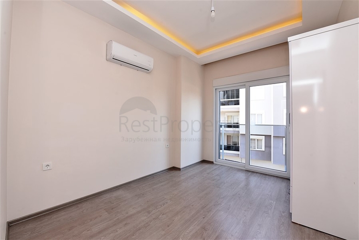 شقة عائلية - 3 غرف وصالة - مطبخ مغلق - في توسمور / الانيا 