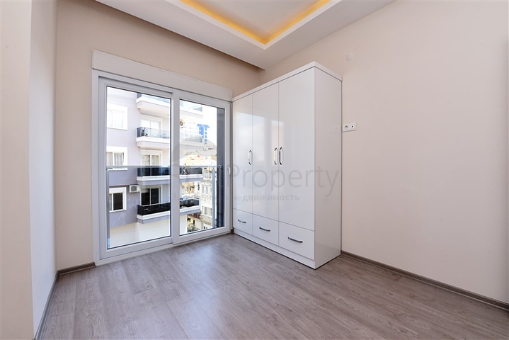 شقة عائلية - 3 غرف وصالة - مطبخ مغلق - في توسمور / الانيا 