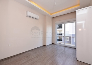 شقة عائلية - 3 غرف وصالة - مطبخ مغلق - في توسمور / الانيا 