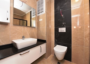 شقة عائلية - 3 غرف وصالة - مطبخ مغلق - في توسمور / الانيا 