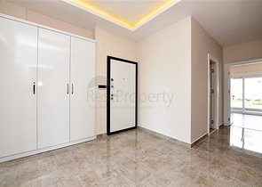 شقة عائلية - 3 غرف وصالة - مطبخ مغلق - في توسمور / الانيا 