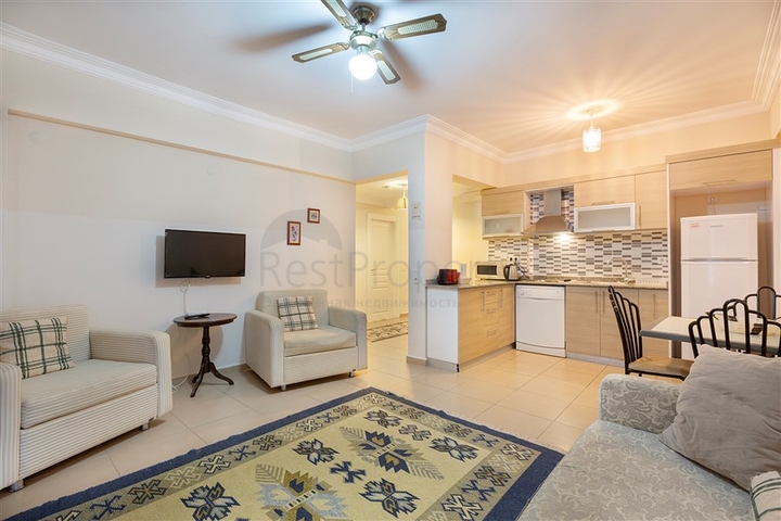 مناسبة للاستثمار -شقة قريبة من البحر -في منطقة اوبا / الانيا 