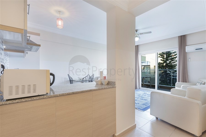 مناسبة للاستثمار -شقة قريبة من البحر -في منطقة اوبا / الانيا 