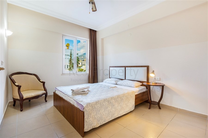 مناسبة للاستثمار -شقة قريبة من البحر -في منطقة اوبا / الانيا 