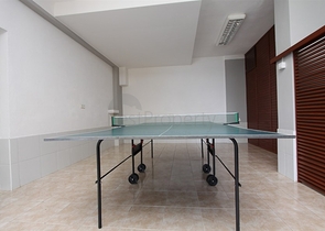 اطلالة ساحرة على شاطئ كليوباترا - شقة 2 غرفة وصالة ضمن مجمع انيق -في مركز الانيا 