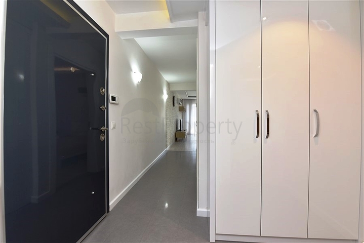 موقع مميز -شقة 2 غرفة وصالة -ضمن مجمع سكني حديث في قلب مدينة الانيا 