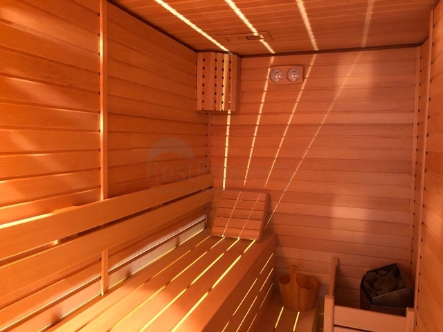 موقع مميز -شقة 2 غرفة وصالة -ضمن مجمع سكني حديث في قلب مدينة الانيا 