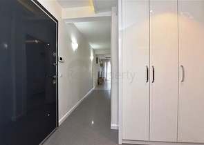 موقع مميز -شقة 2 غرفة وصالة -ضمن مجمع سكني حديث في قلب مدينة الانيا 