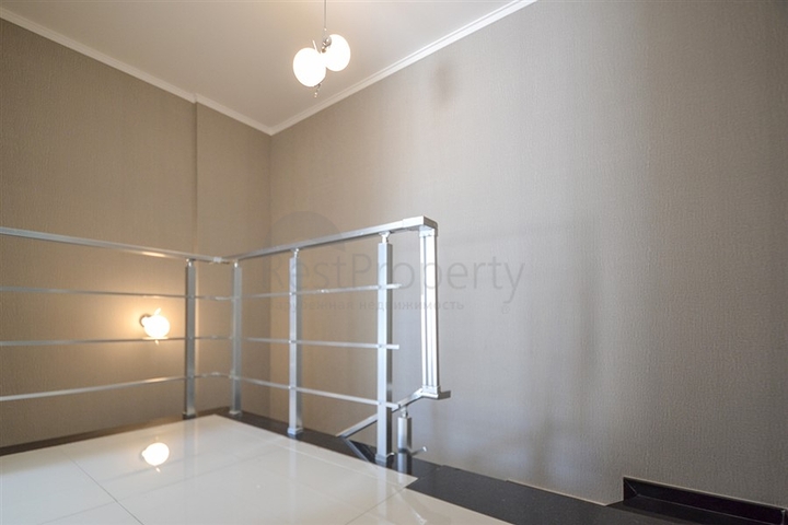 قريبة من شاطئ كليوباترا - دوبلكس مميزة -تصميم 1+2 - في مركز الانيا 