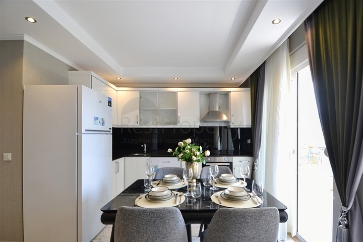 قريبة من شاطئ كليوباترا - دوبلكس مميزة -تصميم 1+2 - في مركز الانيا 