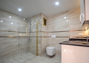 قريبة من شاطئ كليوباترا - دوبلكس مميزة -تصميم 1+2 - في مركز الانيا 