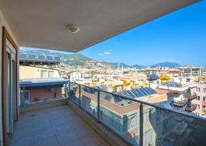 قريبة من شاطئ كليوباترا - دوبلكس مميزة -تصميم 1+2 - في مركز الانيا 