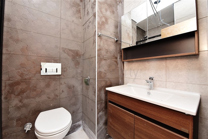 مناسبة للاستثمار - شقة ضمن مجمع جديد - تصميم 1+1 - في اوبا / الانيا 