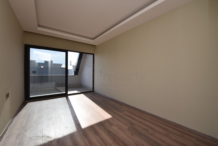 مجمع فاخر - دوبلكس 2 غرفة وصالة -في كارجي جاك / الانيا 