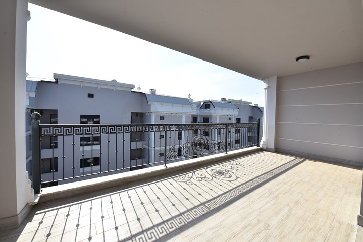 مجمع فاخر - دوبلكس 2 غرفة وصالة -في كارجي جاك / الانيا 