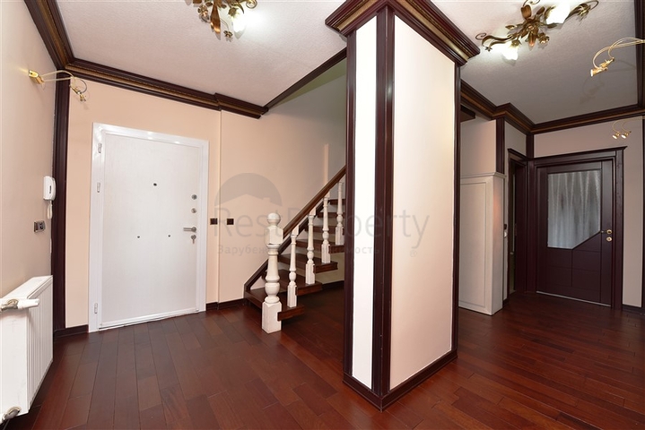 مناسبة للجنسية التركية -دوبلكس اطلالة بحر وقلعة -في مركز الانيا 