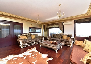 مناسبة للجنسية التركية -دوبلكس اطلالة بحر وقلعة -في مركز الانيا 