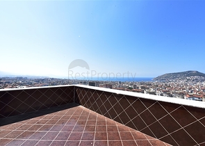 مناسبة للجنسية التركية -دوبلكس اطلالة بحر وقلعة -في مركز الانيا 