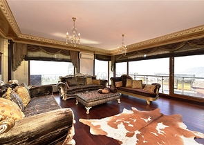 مناسبة للجنسية التركية -دوبلكس اطلالة بحر وقلعة -في مركز الانيا 