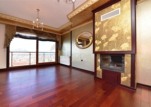 مناسبة للجنسية التركية -دوبلكس اطلالة بحر وقلعة -في مركز الانيا 