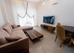 مجمع فاخر - 5 نجوم - شقة غرفة وصالة  -في مهموتلار / الانيا 