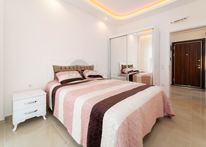 مجمع فاخر - 5 نجوم - شقة غرفة وصالة  -في مهموتلار / الانيا 