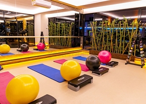 مجمع فاخر - 5 نجوم - شقة غرفة وصالة  -في مهموتلار / الانيا 