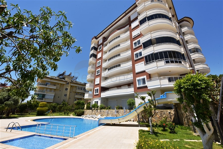 شقق بأسعار مناسبة -في منطقة سكنية هادئة -افسلار / الانيا 