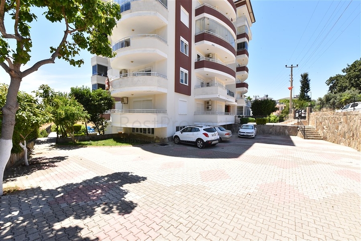 شقق بأسعار مناسبة -في منطقة سكنية هادئة -افسلار / الانيا 