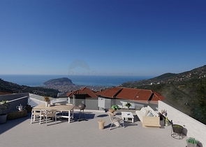 اطلالة بحر وقلعة -فلل فاخرة في مركز الانيا 