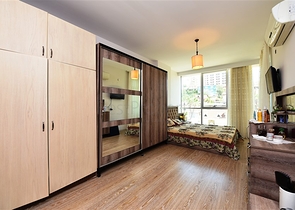 دوبلكس 3 غرف وصالة -ضمن مجمع عائلي في منطقة كاستل / الانيا 