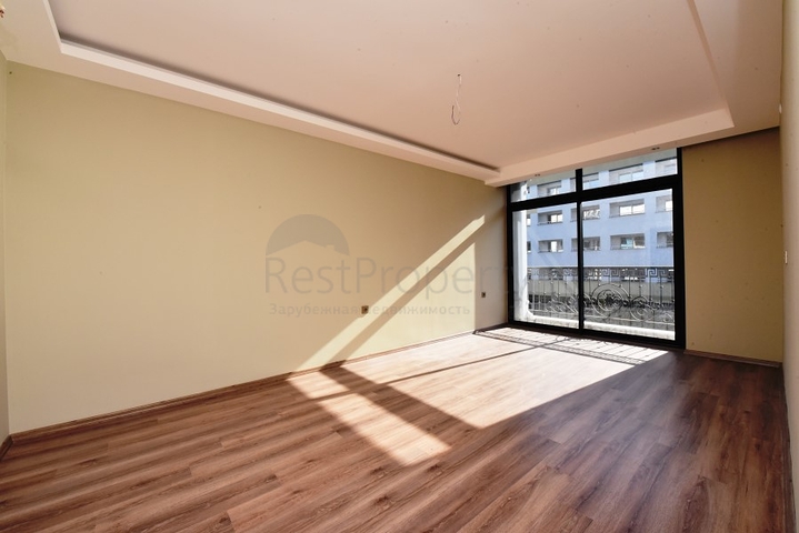 اطلالة بحر - مجمع فاخر - شقة 2 غرفة وصالة - جديدة - في كارجي جاك / الانيا 