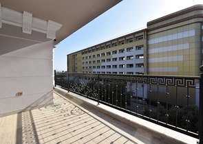 اطلالة بحر - مجمع فاخر - شقة 2 غرفة وصالة - جديدة - في كارجي جاك / الانيا 