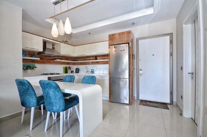 اطلالة بحر - شقة ضمن مجمع فاخر - تصميم 1+1 - في مهموتلار /الانيا 