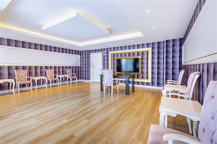 اطلالة بحر - شقة ضمن مجمع فاخر - تصميم 1+1 - في مهموتلار /الانيا 