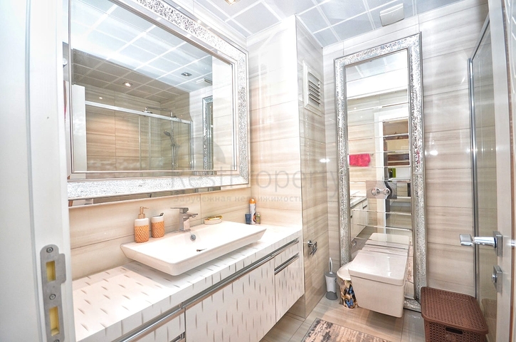 اطلالة بحر - شقة ضمن مجمع فاخر - تصميم 1+1 - في مهموتلار /الانيا 