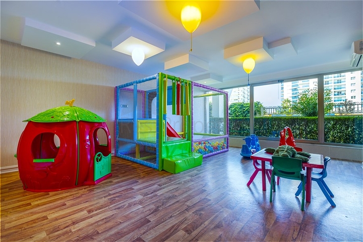 اطلالة بحر - شقة ضمن مجمع فاخر - تصميم 1+1 - في مهموتلار /الانيا 