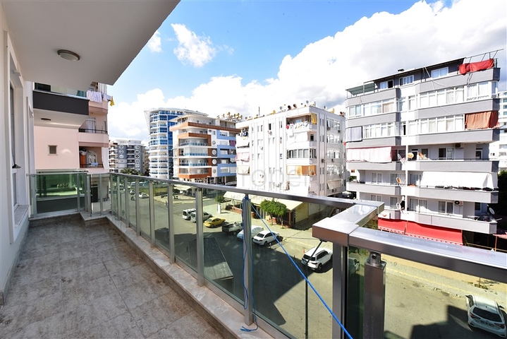 موقع مركزي -شقة غرفة وصالة  -مؤثثة -في مهموتلار / الانيا 