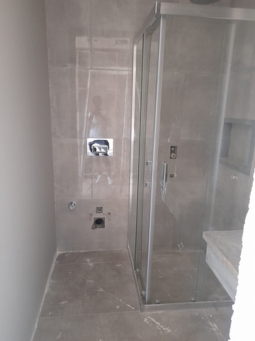 فيلا بتصميم انيق - 4 غرف وصالة -في بودروم 