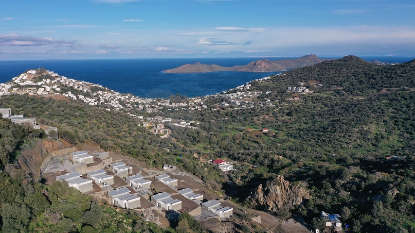 فيلا بتصميم انيق - 4 غرف وصالة -في بودروم 