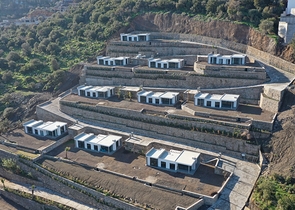 فيلا بتصميم انيق - 4 غرف وصالة -في بودروم 